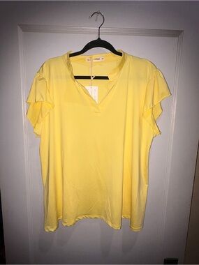 Grace & Emma 2x NWT Women's Yellow Ruffle Sleeve V-Neck Top